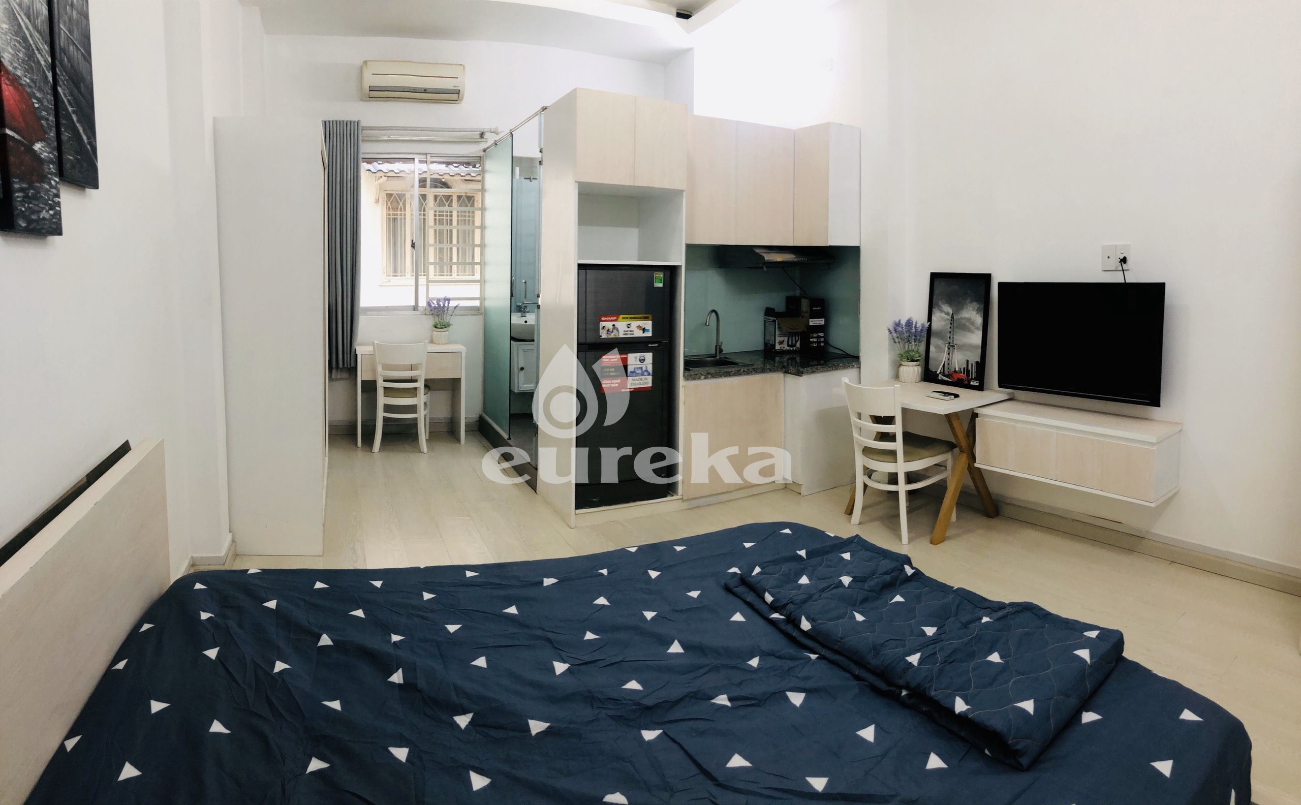 Apartment For Rent In  Nguyen Cuu Van